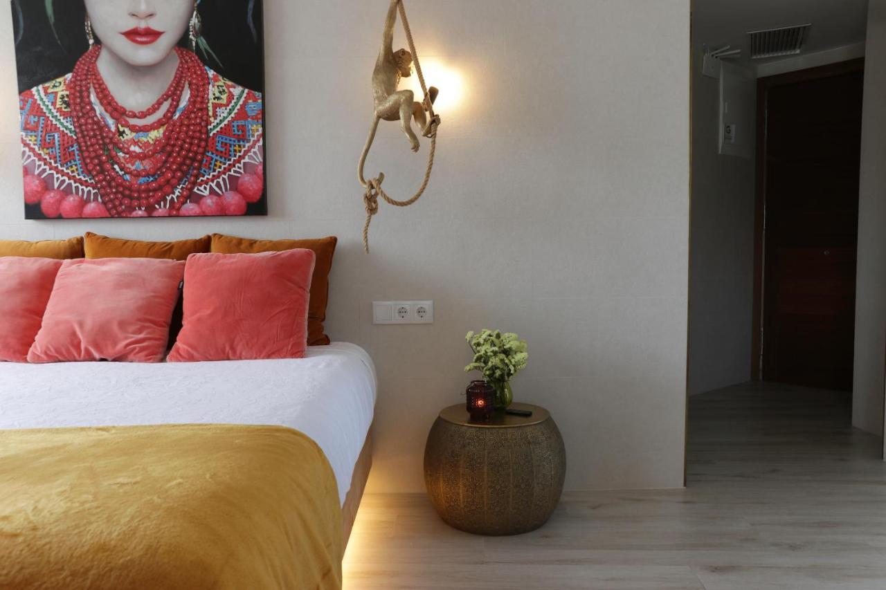 Loft Playa Salinas Calpe, Grupo Terra De Mar, Alojamientos Con Encanto Exterior photo